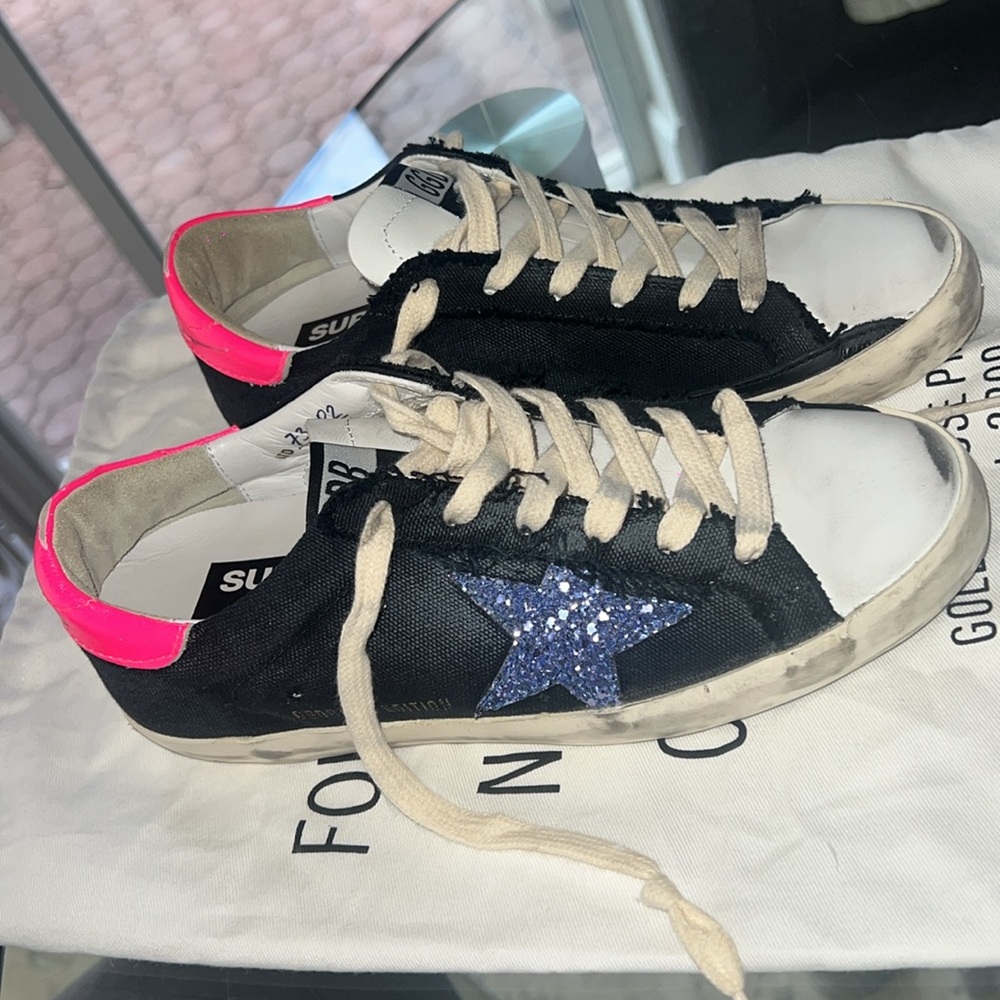 Golden Goose Sneakers